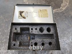 Bridgeport No. 2 Boring Head R8 Shank 5/8 Capacity WithBoring Bars and Metal Box