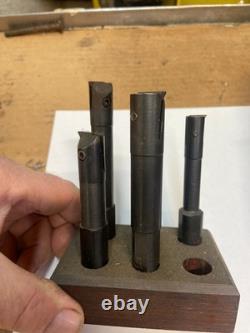 Bridgeport No 2 Boring Head With Carbide Inserted Boring Bars