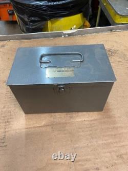 Bridgeport No 2 Boring Head With Carbide Inserted Boring Bars