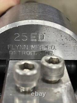 Flynn Manufacturing 25 ED Boring Head R8 Milling Shank